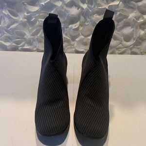 CHARLESTON SHOE CO. Black Ankle Boots